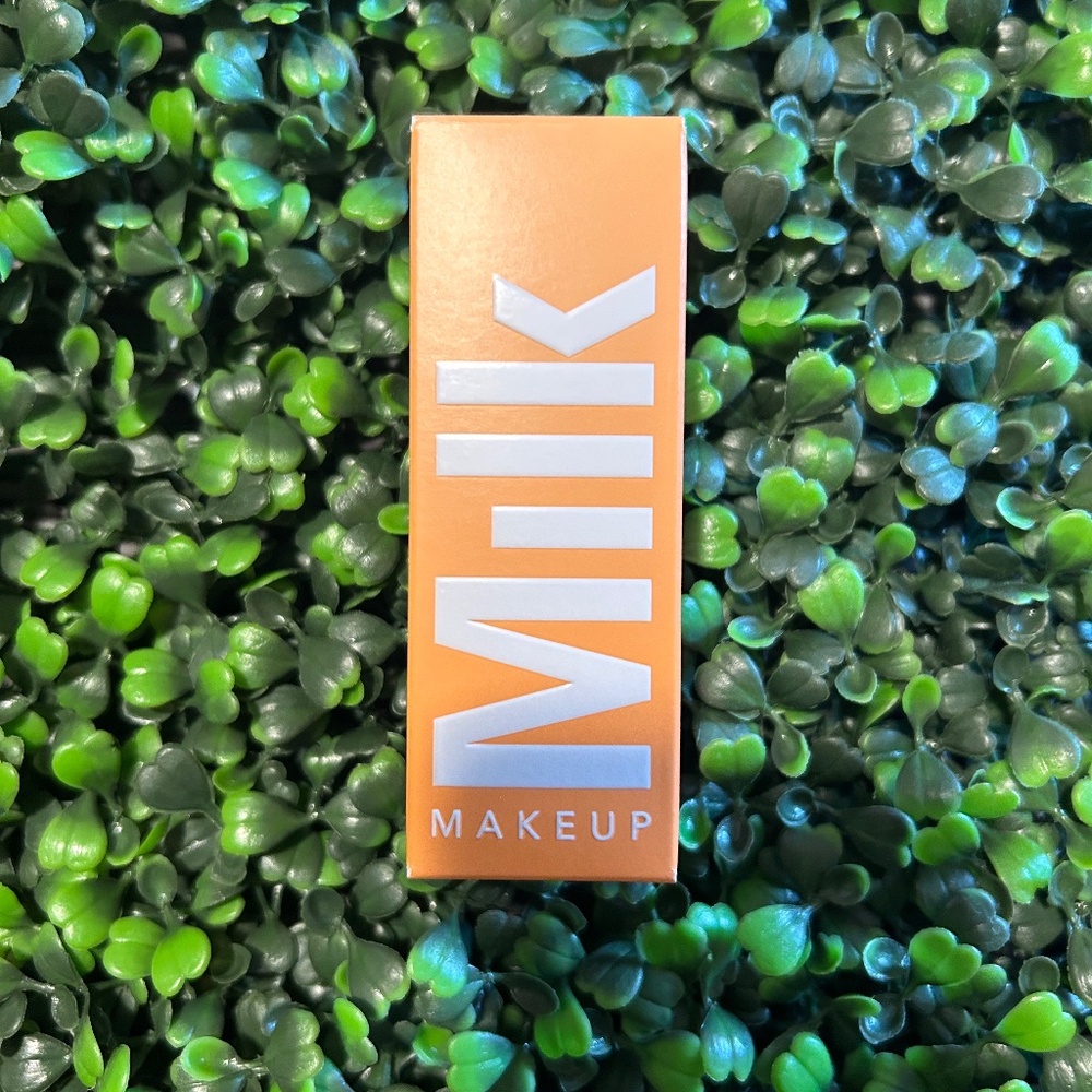 Cloud Glow Foam Brightening Primer